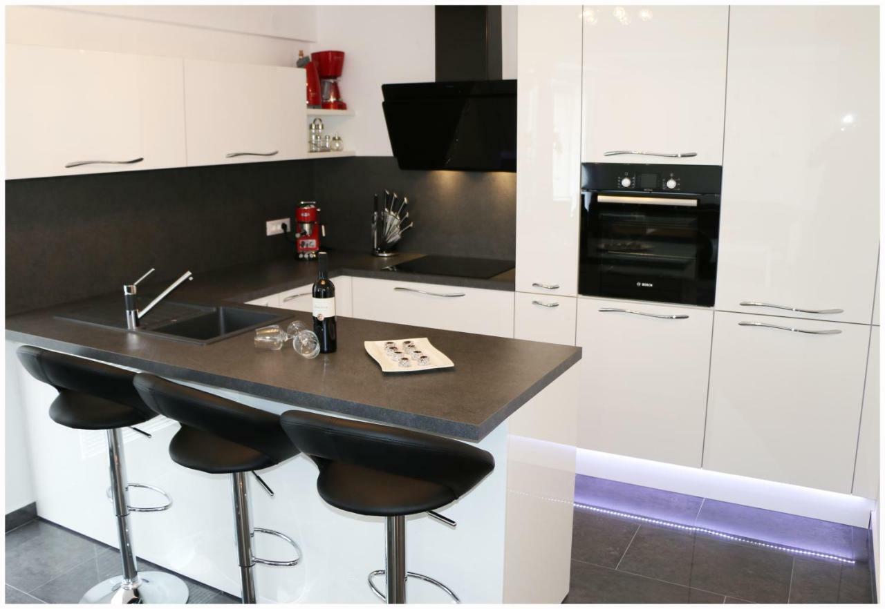 Apartman Loretta Primošten Eksteriør bilde